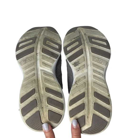 APL Techloom Phantom Sneakers Women's Size 8 Lace Up Rubber Sole - Picture 11 of 11